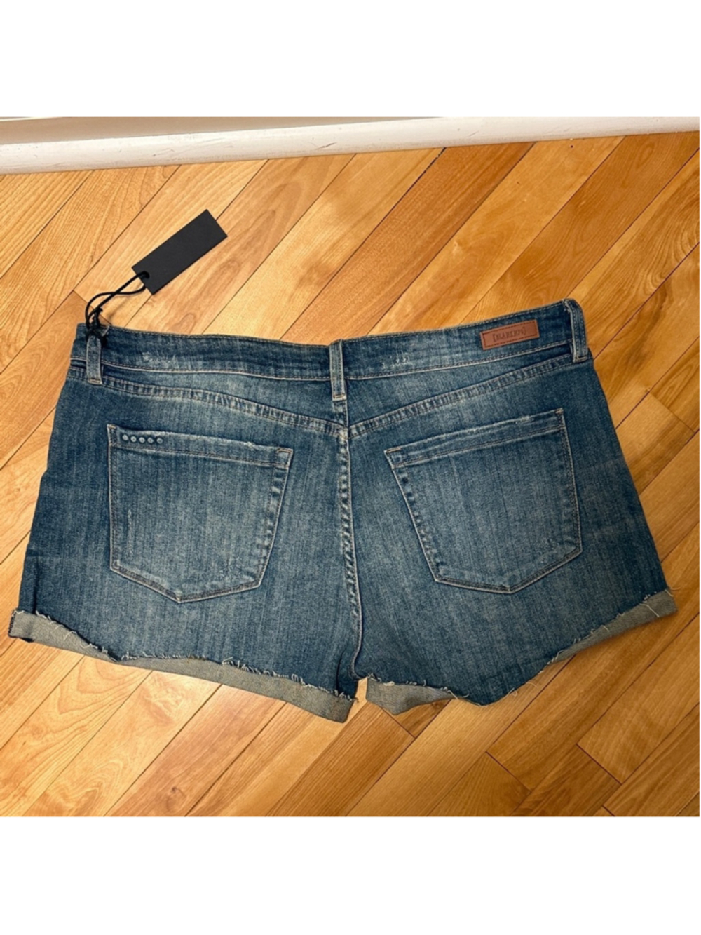 NWT Blank NYC Indigo Distressed Jean Shorts - Picture 6 of 10